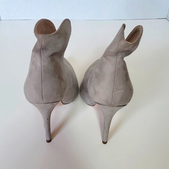ASOS - Paper Dolls Suede Ankle boots - Picture 2 of 3